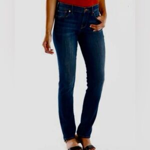 Lucky Brand Sweet Mid Rise Straight Leg Jeans 8 / 29